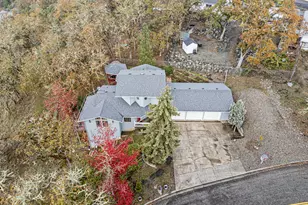 1495 SE Parkwood Dr, Roseburg, OR 97470 - Photo 43