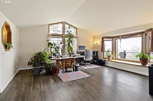 1495 SE Parkwood Dr, Roseburg, OR 97470 - Photo 5