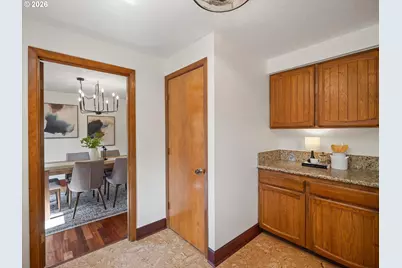 20932 SW Winema Dr, Tualatin, OR 97062 - Photo 11