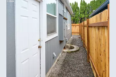 2453 Simpson St, Salem, OR 97301 - Photo 29