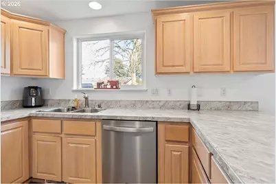 1955 SW Westvale Ct, McMinnville, OR 97128 - Photo 11