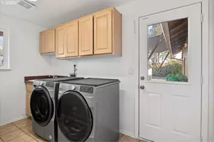 1955 SW Westvale Ct, McMinnville, OR 97128 - Photo 19