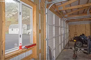 [Address not provided], Rogue River, OR 97537 - Photo 29