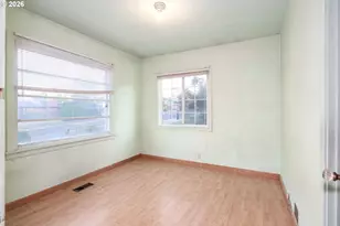 4425 NE 42nd Ave, Portland, OR 97218 - Photo 11