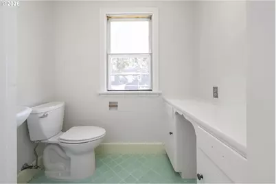 3979 NE 42nd Ave, Portland, OR 97213 - Photo 31