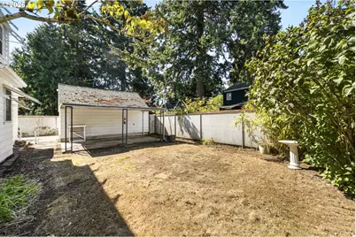 3979 NE 42nd Ave, Portland, OR 97213 - Photo 5