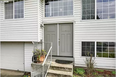 709 NE 151st Ave, Vancouver, WA 98684 - Photo 3