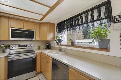 709 NE 151st Ave, Vancouver, WA 98684 - Photo 11