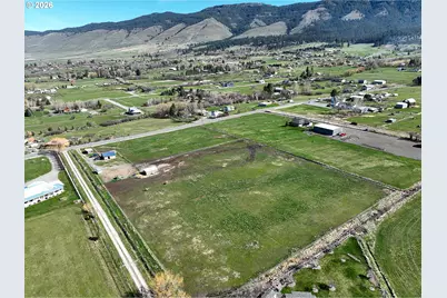 69478 Haefer Ln, Cove, OR 97824 - Photo 3