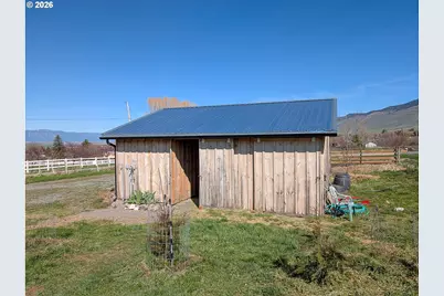 69478 Haefer Ln, Cove, OR 97824 - Photo 13