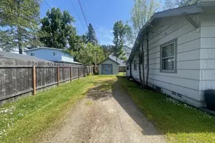 3621 E Amazon Dr, Eugene, OR 97405 - Photo 19
