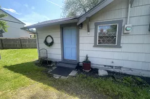 3621 E Amazon Dr, Eugene, OR 97405 - Photo 3