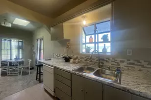 3621 E Amazon Dr, Eugene, OR 97405 - Photo 13