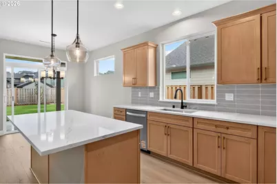 2201 E Juniper Cir #20, La Center, WA 98629 - Photo 17