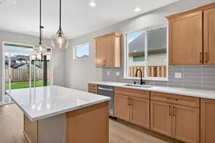 2201 E Juniper Cir, La Center, WA 98629 - Photo 17