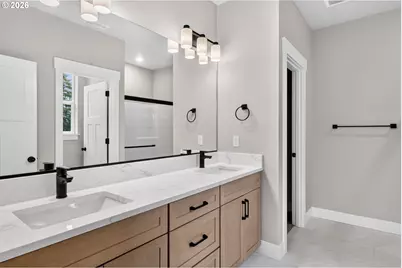 2201 E Juniper Cir #20, La Center, WA 98629 - Photo 19