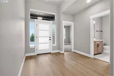 2201 E Juniper Cir #20, La Center, WA 98629 - Photo 3