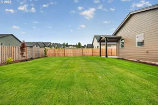 2201 E Juniper Cir, La Center, WA 98629 - Photo 37