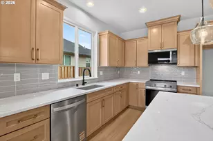 2201 E Juniper Cir, La Center, WA 98629 - Photo 19