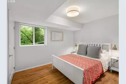 5825 SW Sheridan Ct, Portland, OR 97221 - Photo 33