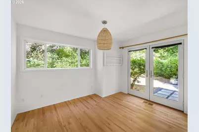 5825 SW Sheridan Ct, Portland, OR 97221 - Photo 19