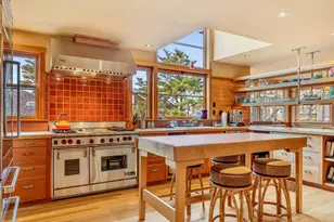 139 W Surfcrest Ave, Cannon Beach, OR 97110 - Photo 15