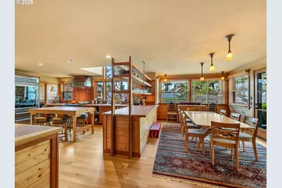 139 W Surfcrest Ave, Cannon Beach, OR 97110 - Photo 23