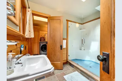 139 W Surfcrest Ave, Cannon Beach, OR 97110 - Photo 13