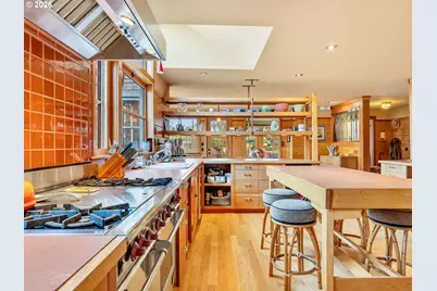 139 W Surfcrest Ave, Cannon Beach, OR 97110 - Photo 19