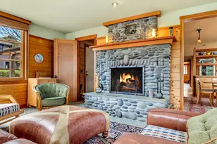 139 W Surfcrest Ave, Cannon Beach, OR 97110 - Photo 7