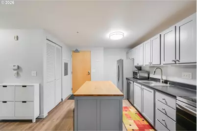 701 Columbia St #313, Vancouver, WA 98660 - Photo 9