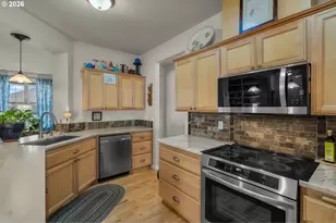 1075 NE Hudspeth Ln, Prineville, OR 97754 - Photo 9