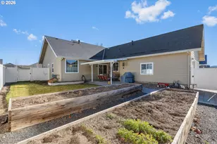 1075 NE Hudspeth Ln, Prineville, OR 97754 - Photo 27