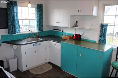 343 NE Douglas St, Pilot Rock, OR 97868 - Photo 11