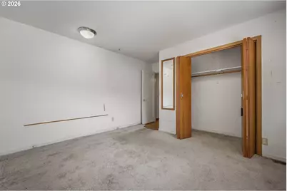 7526 SW Capitol Hill Rd, Portland, OR 97219 - Photo 15