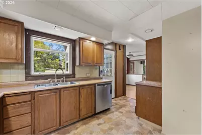 7526 SW Capitol Hill Rd, Portland, OR 97219 - Photo 11