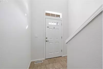 5475 L St, Washougal, WA 98671 - Photo 3