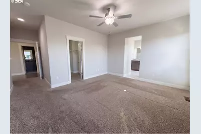 3746 SW McKinley St, Gresham, OR 97080 - Photo 7