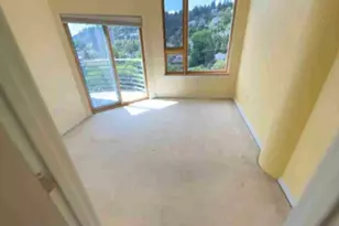 1132 SW 19th Ave, Portland, OR 97205 - Photo 5