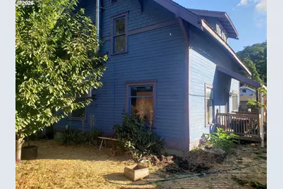 307 3rd St, Lyle, WA 98635 - Photo 21