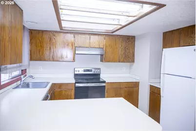 3522 SE 68th Ave, Portland, OR 97206 - Photo 11