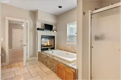 1304 Frontier St, Silverton, OR 97381 - Photo 21