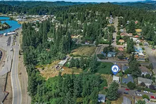 646 SE 8th St, Toledo, OR 97391 - Photo 25