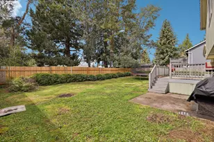 691 SW Linneman Ct, Gresham, OR 97030 - Photo 29