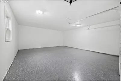 8923 SE Clinton St, Portland, OR 97266 - Photo 35