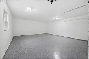 8923 SE Clinton St, Portland, OR 97266 - Photo 35