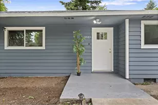 8923 SE Clinton St, Portland, OR 97266 - Photo 3