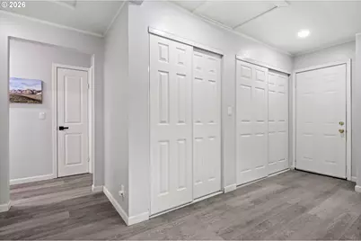 8923 SE Clinton St, Portland, OR 97266 - Photo 23
