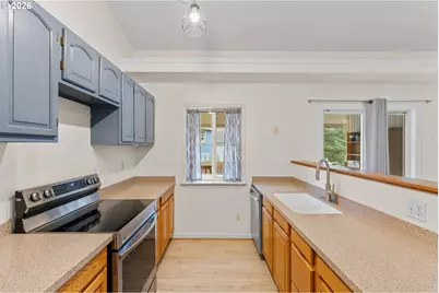 720 SW Pioneer Ct, Willamina, OR 97396 - Photo 9