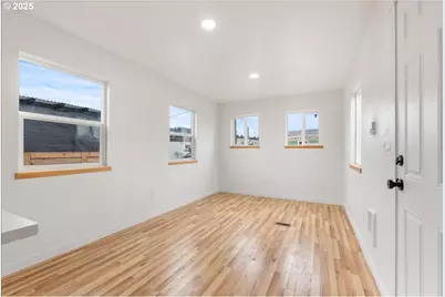 8951 SE Fuller Rd #36, Happy Valley, OR 97086 - Photo 7